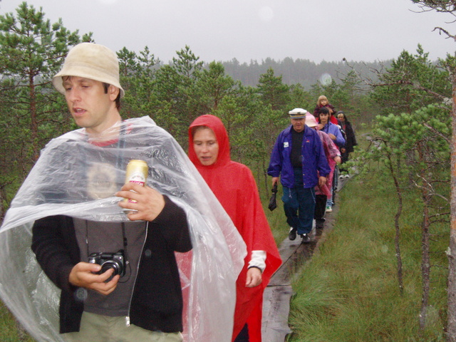 ...lendur Mumm oli rongijuht