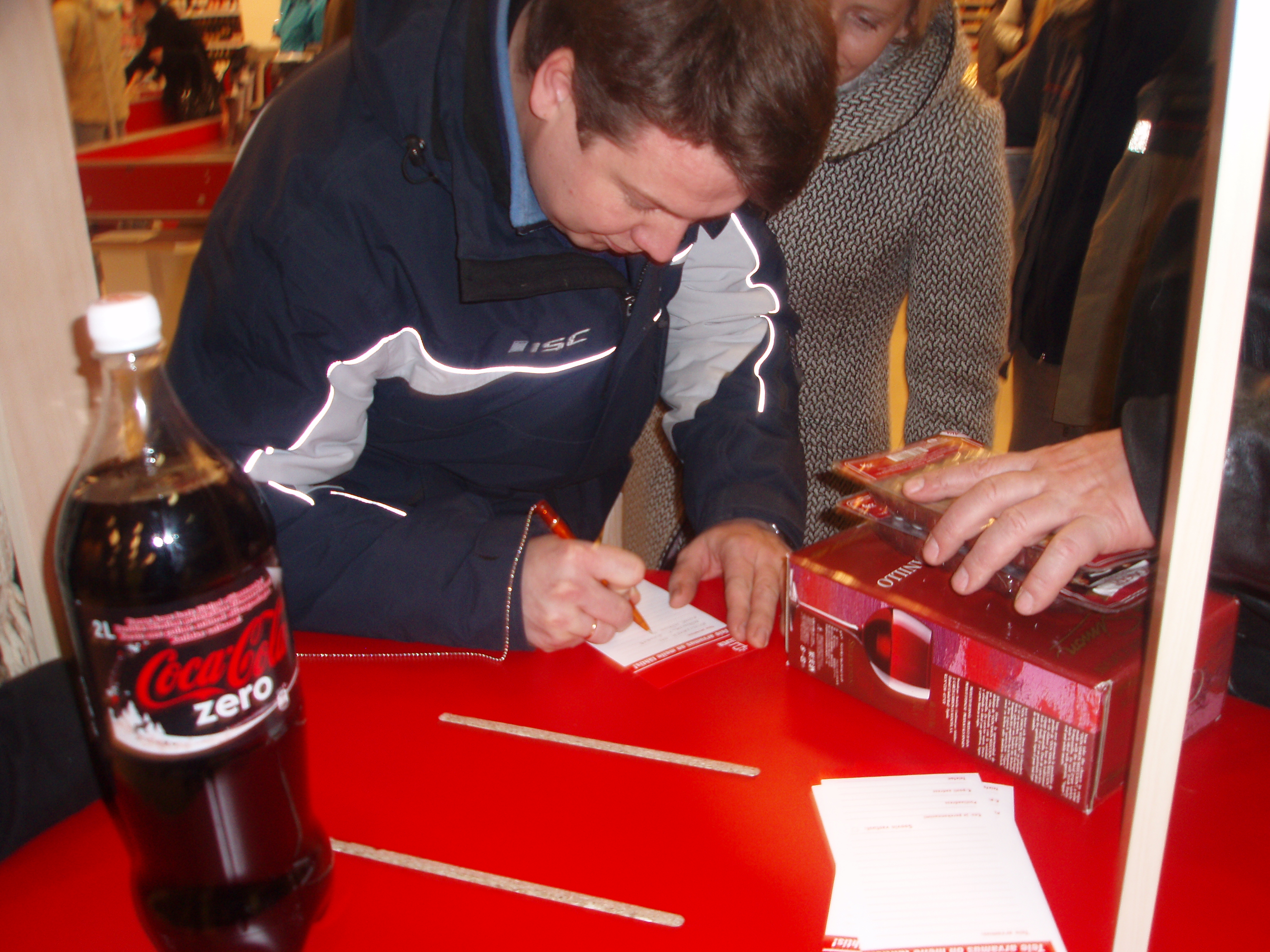 Alari tegeles Selveris kirjatööga - üks kaebus, üks kiitus