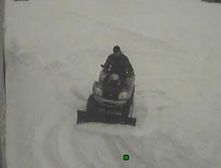 ATV ja sahaga plats puhtaks