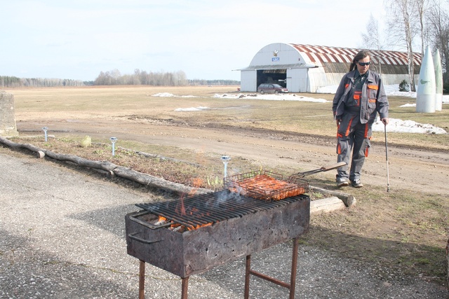 Jee, kevad on käes - grill huugab