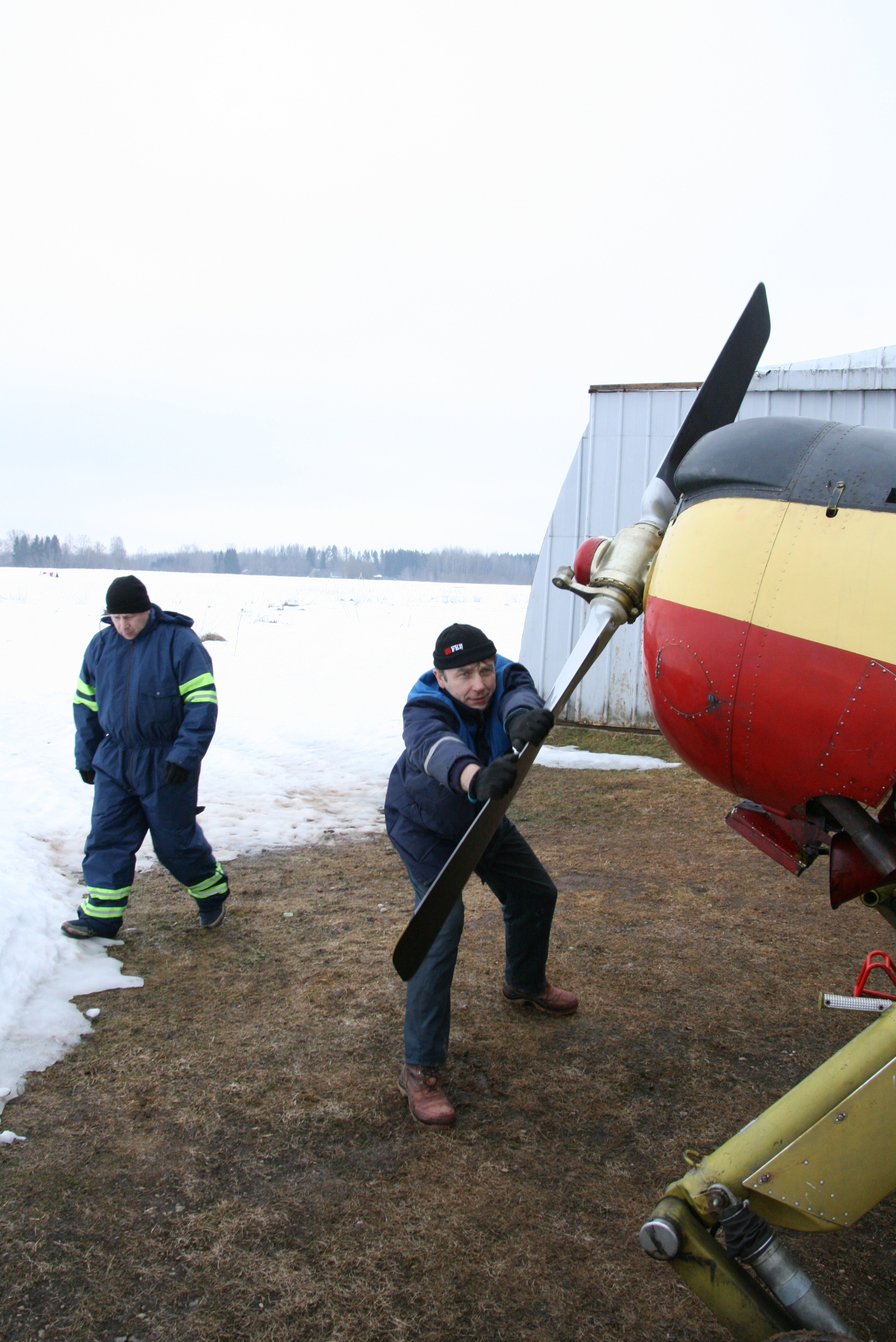 Jaak keeras Wiljandi Wilga ülesse...