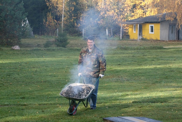 Sisepõlemismootoriga käru :)