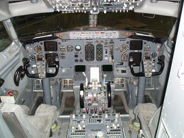 PC100038